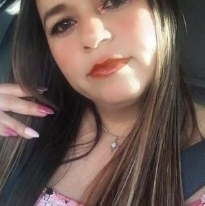 Meet your Posher, Iris ivonne